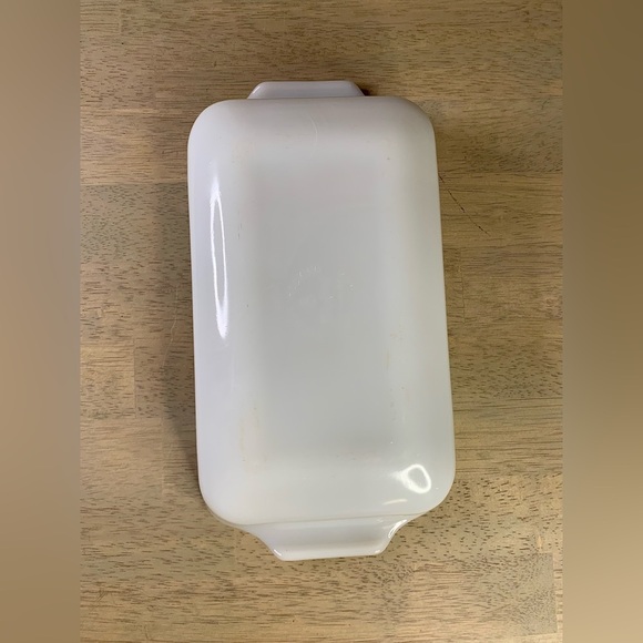 441 Anchor Hocking Fire King Original Plain White Milk Glass Bread Loaf Pan - Picture 4 of 7